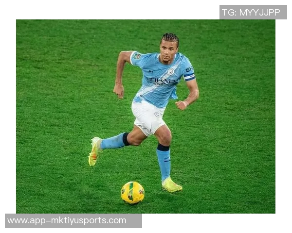 加泰媒体报道巴萨冬窗计划租借左脚中卫以增强防线实力