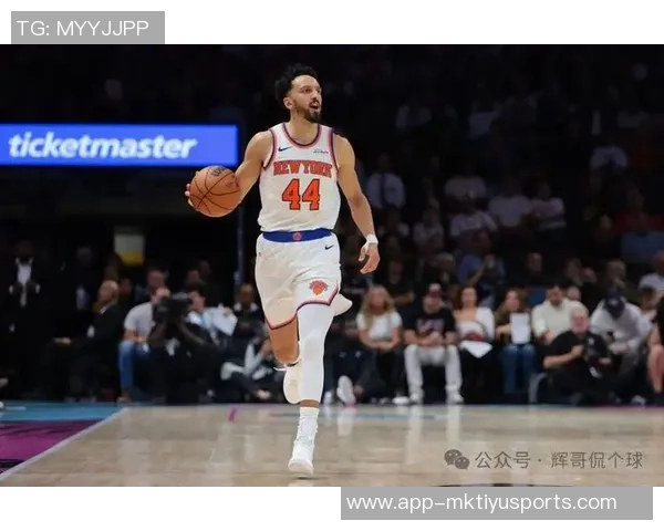 尼克斯三分雨倾洒篮网创历史大胜54分震撼全场 尼克斯三分雨倾洒篮网创历史大胜54分震撼全场