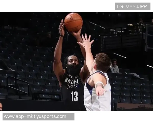 射手双星闪耀赛场格雷森阿伦与吉莱斯皮联手轰下51分并投中11记三分球 射手双星闪耀赛场格雷森阿伦与吉莱斯皮联手轰下51分并投中11记三分球